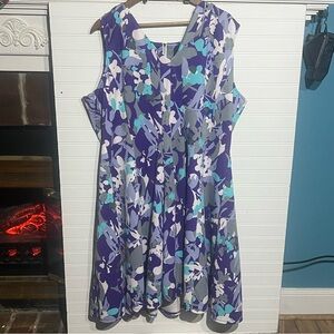 Lane Bryant Purple/Teal/Gray Floral Knee Length Dress Size 26